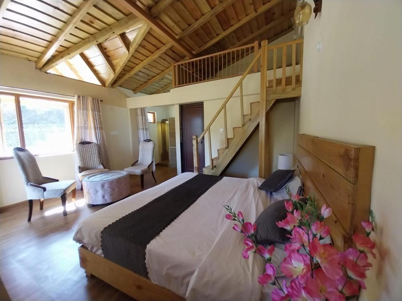Hotel Anmol Paradise à Mukteshwar Extérieur photo